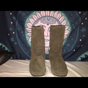 BearPaw Size 8 Brown Emma Tall Fur-Lined Boots